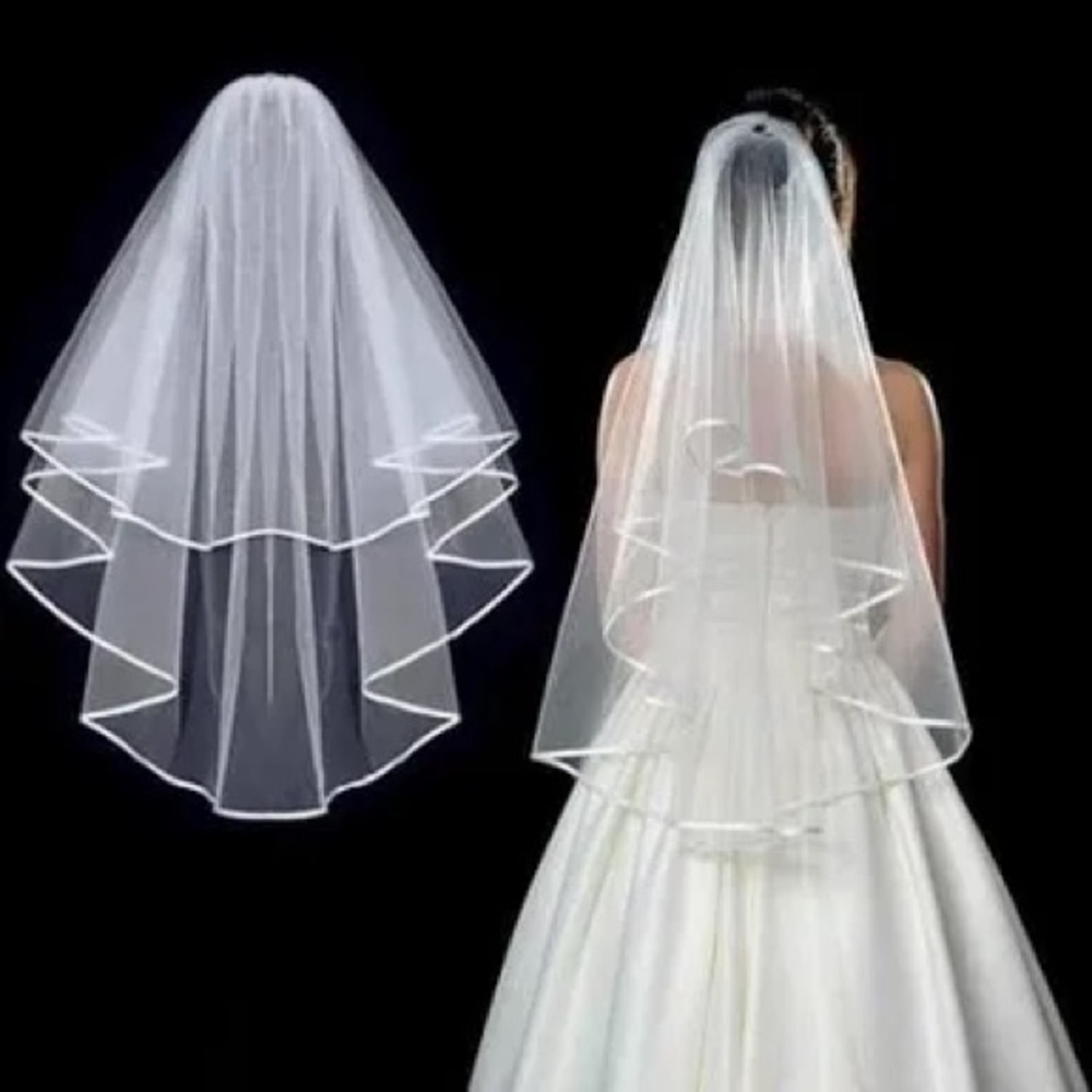 Elegant White Bridal Veil